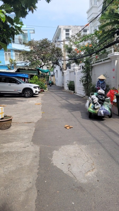 Đi đến slide 4