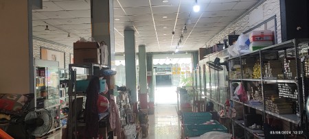 Bán nhà 2 tầng 2 mặt tiền diện tích 125m2 đường Núi Thành, Hải Châu, Đà Nẵng