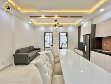 Căn 2 phòng ngủ ban công full nội thất luxury Hoàng Văn Thụ