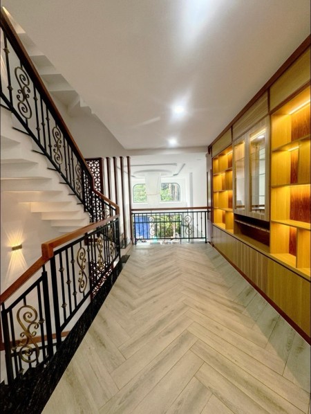 Đi đến slide 6