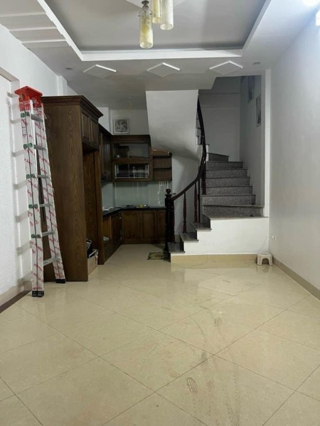 Sổ đỏ chính chủ, nhà dân xây chắc chắn