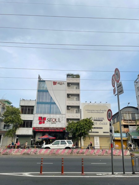 Bán nhà mặt tiền đường Cao Lỗ, đối diện CC Topaz, TTTM Aeon Mall Tạ Quang Bửu, 4 tầng-10PN, quận 8.