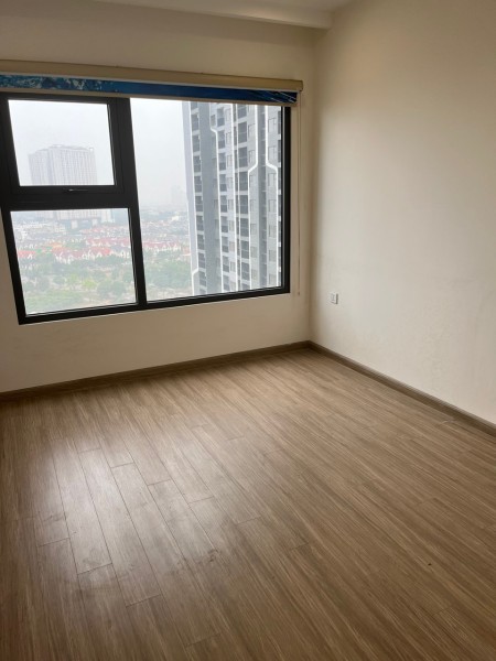 Bán trong tuần căn hộ 2PN1wC view bể bơi 3.350 tỷ BP Vinhomes Smart