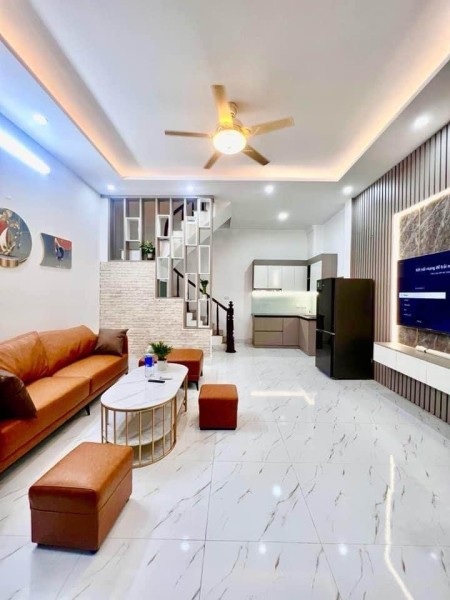CHỐT NHÀ ĐẸP CỔ NHUẾ 48M, CĂN LÔ GÓC, CỰC HIẾM, NHÀ XÂY MỚI TINH 5 TỶ