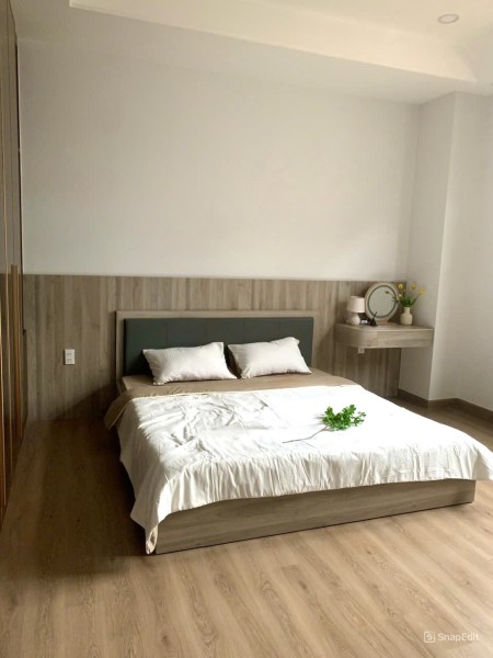 Cắt lỗ bán nhà 1 trệt 2 lầu - cọc vào ở