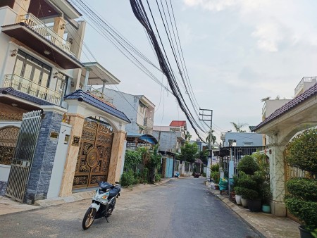 Bán Nhà 3 Tầng Ngay Gần Đường Hiệp Bình, Gần Gigamall, Diện Tích 72m2 Giá Nhỉnh 3 Tỷ
