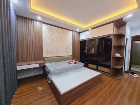 Bán nhà phân lô Kiến Hưng ngõ rộng thông gần ô tô 35m nhỉnh 3.6tỷ