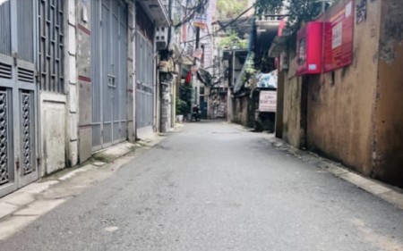 Bán nhà Trương Định, 3 tầng, 35m2, 3 tỷ