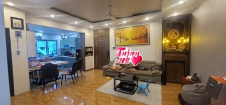 Bán CĂN HỘ CHUNG CƯ, P.Cự Lộc, Ô tô vào 65/120m2 T2 x 4,7 tỷ, Lh 0378411810