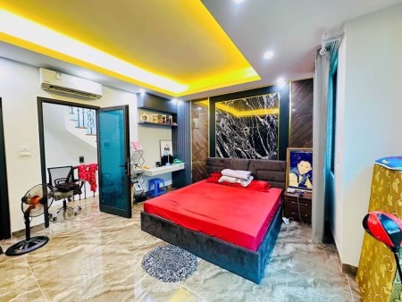 BÁN NHÀ PHỐ NGUYỄN TRÃI – SIÊU TIỆN ÍCH – 41M – NHÀ SIÊU THOÁNG – CHỦ NHÀ THIỆN CHÍ