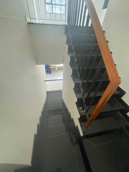Bán Nhà 1trệt 1lầu 2pn 3wc MT Phạm Thế Hiển P6 Q.8 Dt: 151,24m Giá; 5.3 tỷ shr LH:0901322881