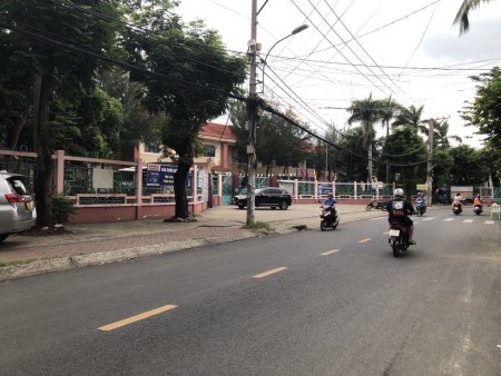 Bán Đất 200m2 - 2 Mặt Tiền Đ.Hồ Bá Phấn, Phước Long A, Q9. Giá Nhỉnh 16tỷ