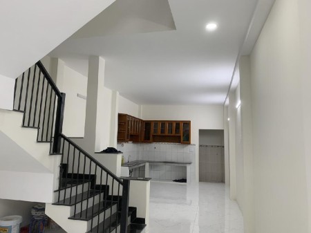 Đường cây cám, nhà DT 4×16M, 3 Phòng ngủ, hẻm 6m thông.