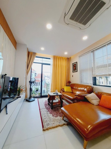 Cho thuê căn hộ đẹp 3PN-100m2 Full nội thất cao cấp trung tâm P.Thảo Điền TP. Thủ Đức giá 1000$/th