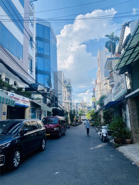 Bán nhà mặt tiền Nguyễn Trọng Lội, trục Trường Sơn; (4,5*26), 3 lầu, phường 4 quận Tân Bình