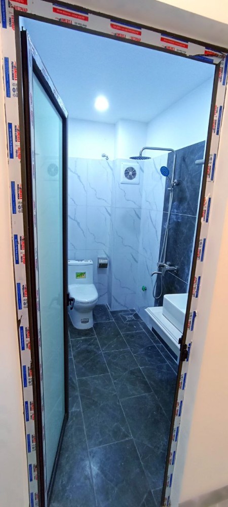 Nhà độc lập 55m2, bàn giao Full nội thất, Oto đỗ cửa, giá chỉ có 3.4 tỷ, ra Đô Nghĩa- Yên Nghĩa 3km.