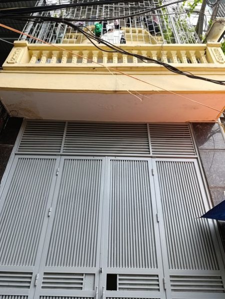 Bán nhà Thái Thịnh 50m2 ngõ thông sát chợ kd nhỉnh 9 tỷ