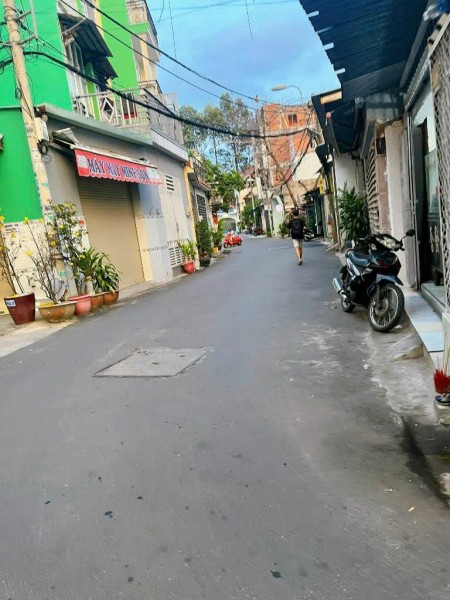 Giá 3,75 Tỷ, 72m2, Ngang 4, Hẻm Oto, Đường Gò Xoài, Bình Tân