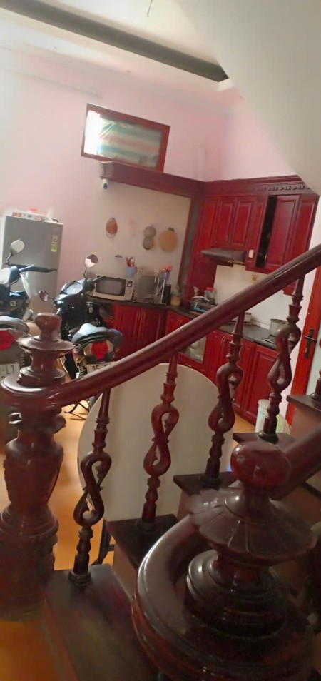 HOT BÁN GẤP NHÀ MẶT NGÕ 8,2M MẠT TIỀN ĐÌNH THÔN CHỈ 8X TỶ