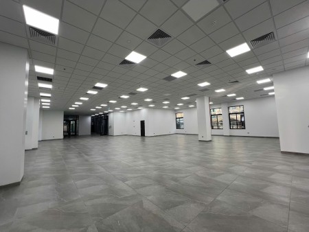 Cho Thuê Sàn Văn Phòng 700m2 Thông Sàn Quận Đống Đa