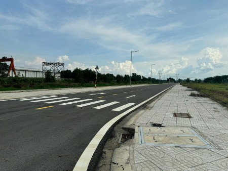 ĐẤT NỀN GIÁ RẺ - VỊ TRÍ ĐẸP GẦN BÌNH CHÁNH - SỔ HỒNG RIÊNG
