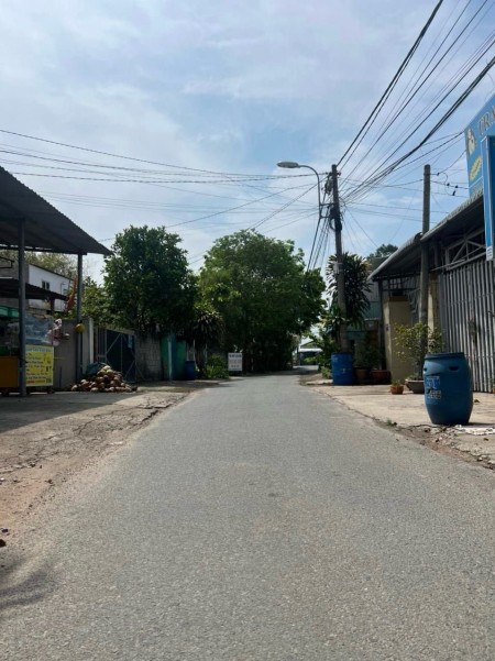 Cần Bán Gấp Dãy Trọ 6 Phòng 152m2 Đường 28, Ngay UBND Xã Tân Thông Hội, Củ Chi Giá 780 Tr