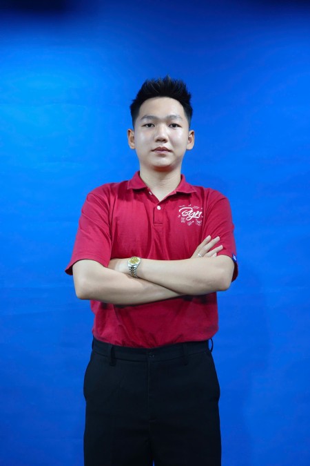 Lê Xuân Hoàng