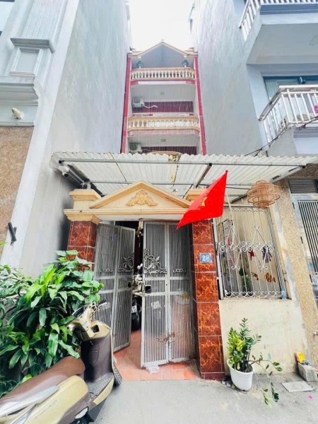 Bán nhà 4 tầng Cù Chính Lan mặt ngõ khu phân lô quân đội, nhà mới, gần phố, tiện ích hiện đại