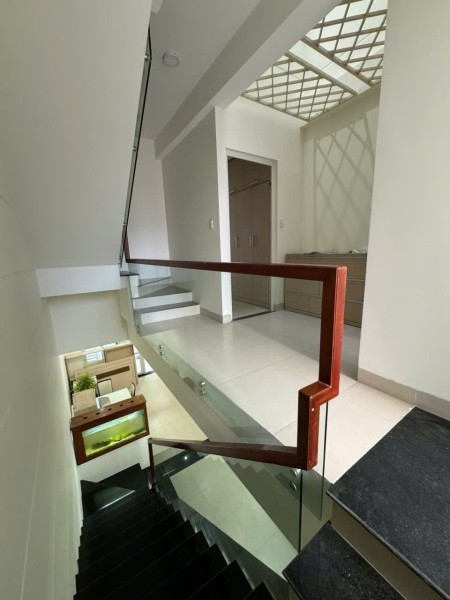 Đi đến slide 4