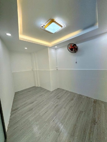 Đi đến slide 8