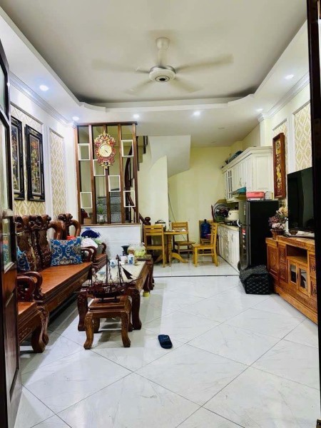 Bán nhà Xuân Phương, 5 tầng, dân xây, full nội thất, về ở ngay, diện tích 30 m2, giá 4.78 tỷ