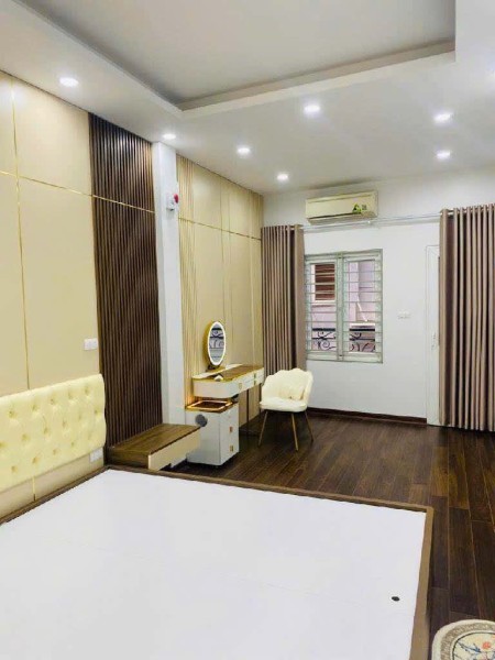 Đi đến slide 4