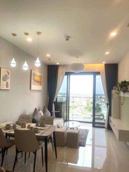 Chủ gửi cho thuê căn hộ 2 phòng ngủ cao cấp, hướng Đông Nam thoáng mát tại One Verandah Quận 2