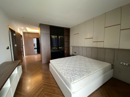 [HIẾM] Bán căn góc 3 ngủ view Hồ Tây, N01T5 Ngoại Giao Đoàn, dt 189,5 m2