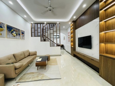 NHÀ ĐẸP 50M2 HỒ TÙNG MẬU - MỚI TINH TƯƠM - XÁCH VA LI ĐẾN Ở