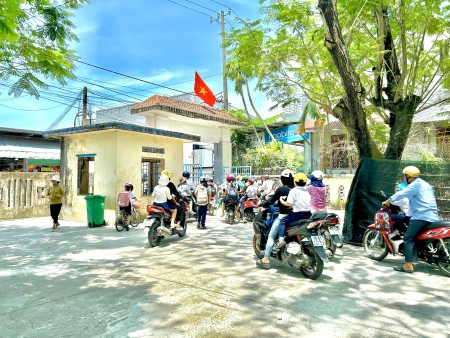 Đi đến slide 8