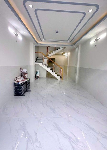 NHÀ ĐẸP ĐỊA CHỈ TÀI LỘC HẺM Ô TÔ 1 TRỤC NGAY CẠNH TÊN LỬA BÌNH TÂN.