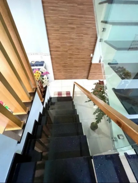 Đi đến slide 7