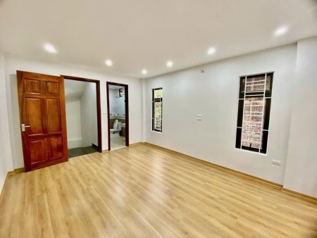 Bán nhà Nguyễn Đạo An, Bắc Từ Liêm, nhà mới xây 30m2 x 5 tầng, chỉ với 5 tỷ