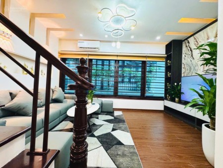BÁN NHÀ KIM GIANG, 5 TẦNG MẶT NGÕ VỪA THÔNG VỪA THOÁNG . 0969321794