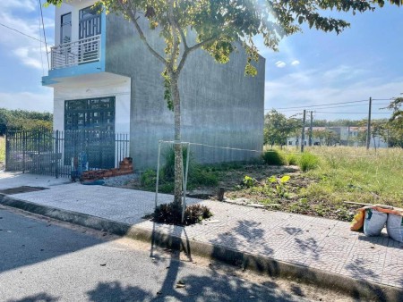 Bán (3 sổ 1.248m2) QL13 vào SHR thổ cư, lộ 21m, 260 triệu, sát KCN 400ha, sát trường chợ, KHU D