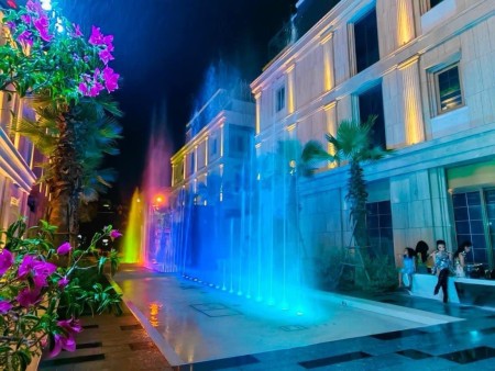 Đi đến slide 2
