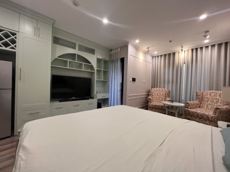 Cần tiền bán gấp căn studio 37m2 giá chỉ 1 tỷ 650 tr tại Vinhomes Ocean Park Gia Lâm