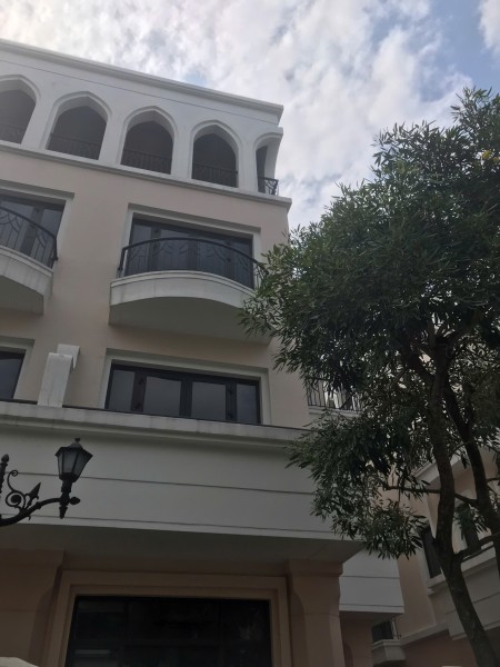 Đi đến slide 4