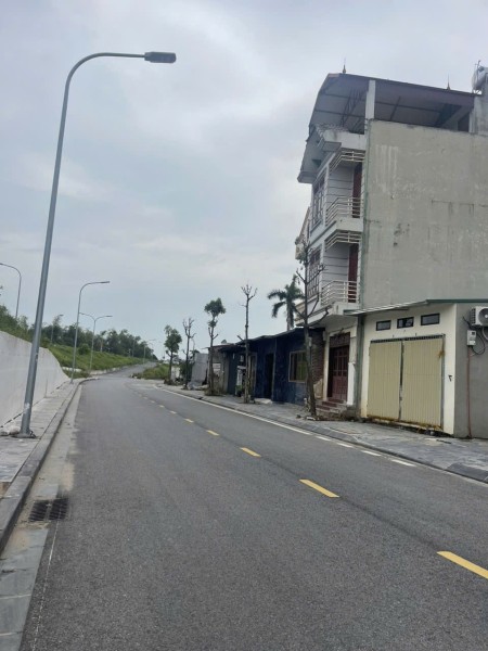 Đi đến slide 8