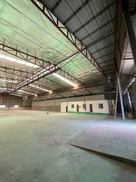 Cho thuê kho xưởng 1500m2 đường QL 13, Hiệp Bình Phước, Thủ Đức