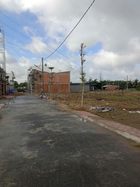 Bán gấp đất full thổ sổ hồng sẵn tại Thân Cửu Nghĩa