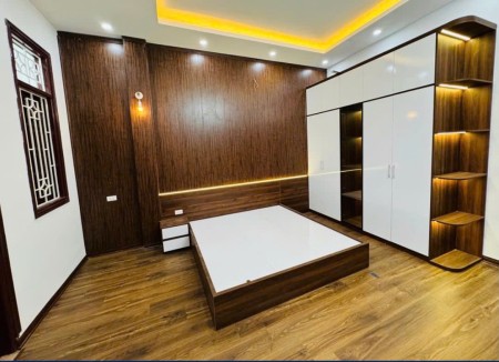 MẶT PHỐ TƯƠNG LAI - NHÀ DÂN XÂY CÒN MỚI ĐẸP - SỔ PHÂN LÔ - SÂN RIÊNG - FULL ĐỒ - Ở SƯỚNG.