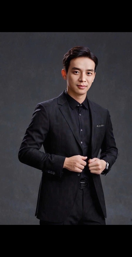 Trần Việt Khái