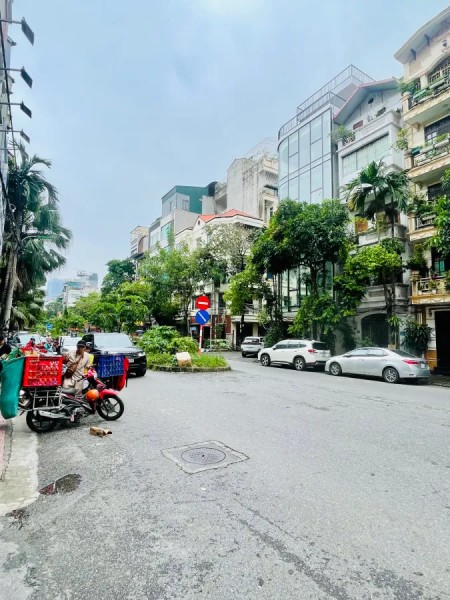 CẦN BÁN NHÀ MẶT PHỐ ĐẶNG THUỲ TRÂM QUẬN CẦU GIẤY